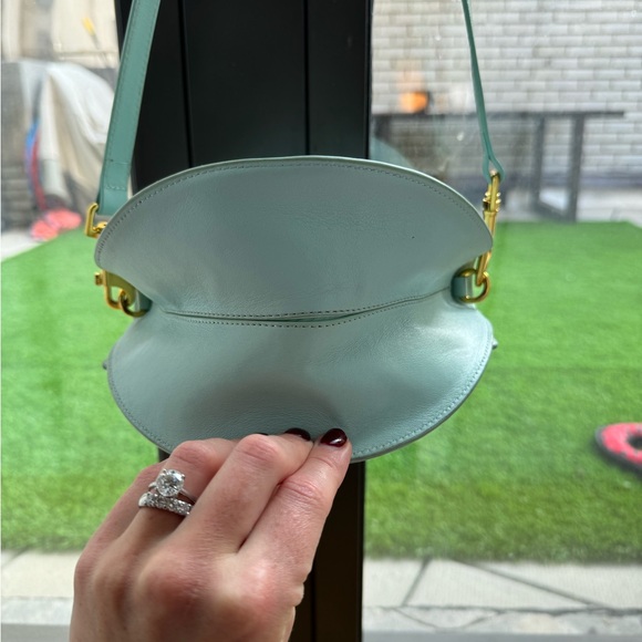 ❄️❄️✨ YUZEFI Pretzel Bag Tiffany Blue Leather Crossbody✨ Made in Spain - Picture 11 of 12